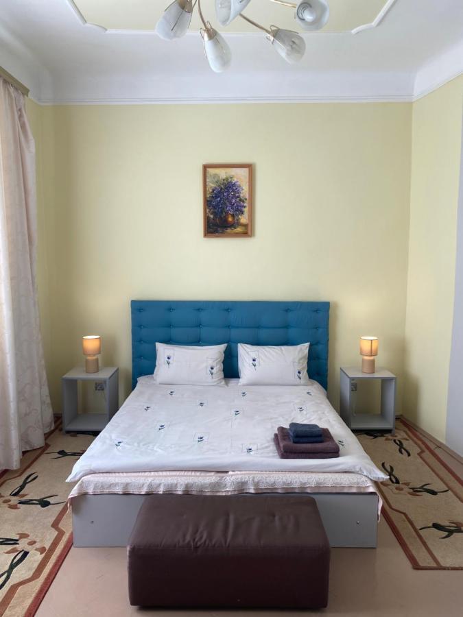 Den Apart On Rynok Square Lemberg Exterior foto